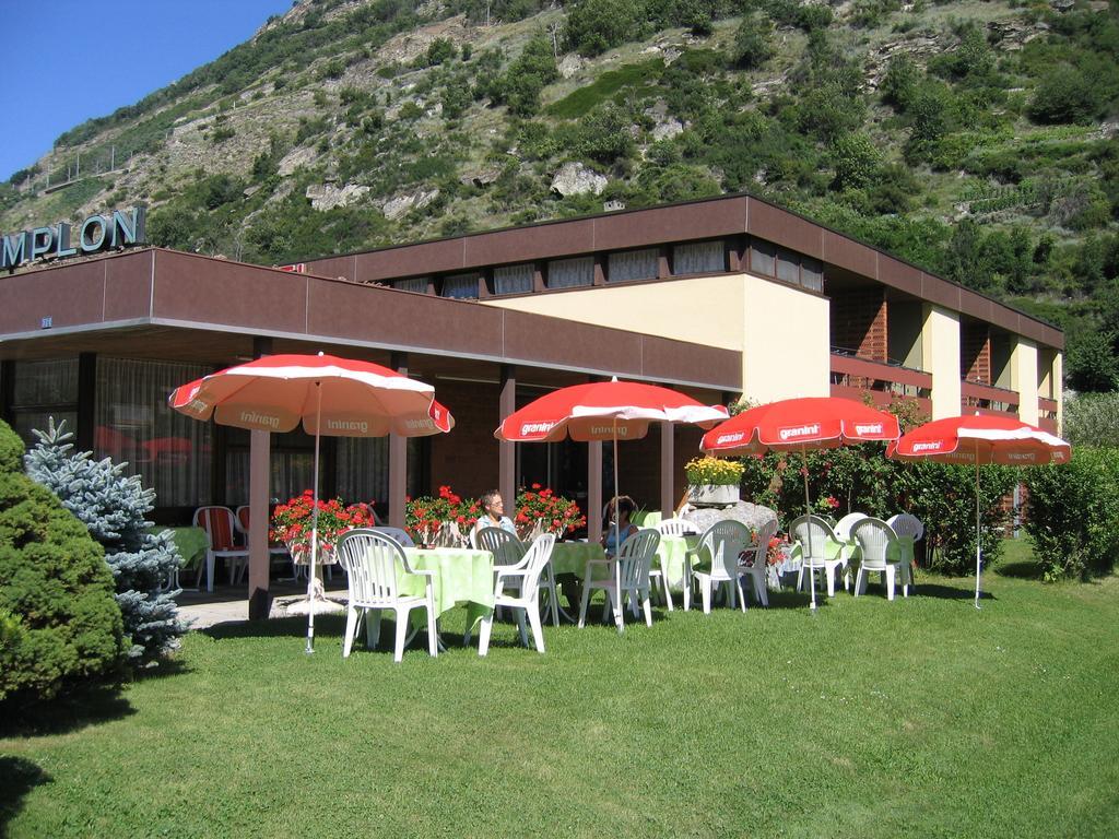 Hotel Garni Simplon Brigerbad Exteriör bild